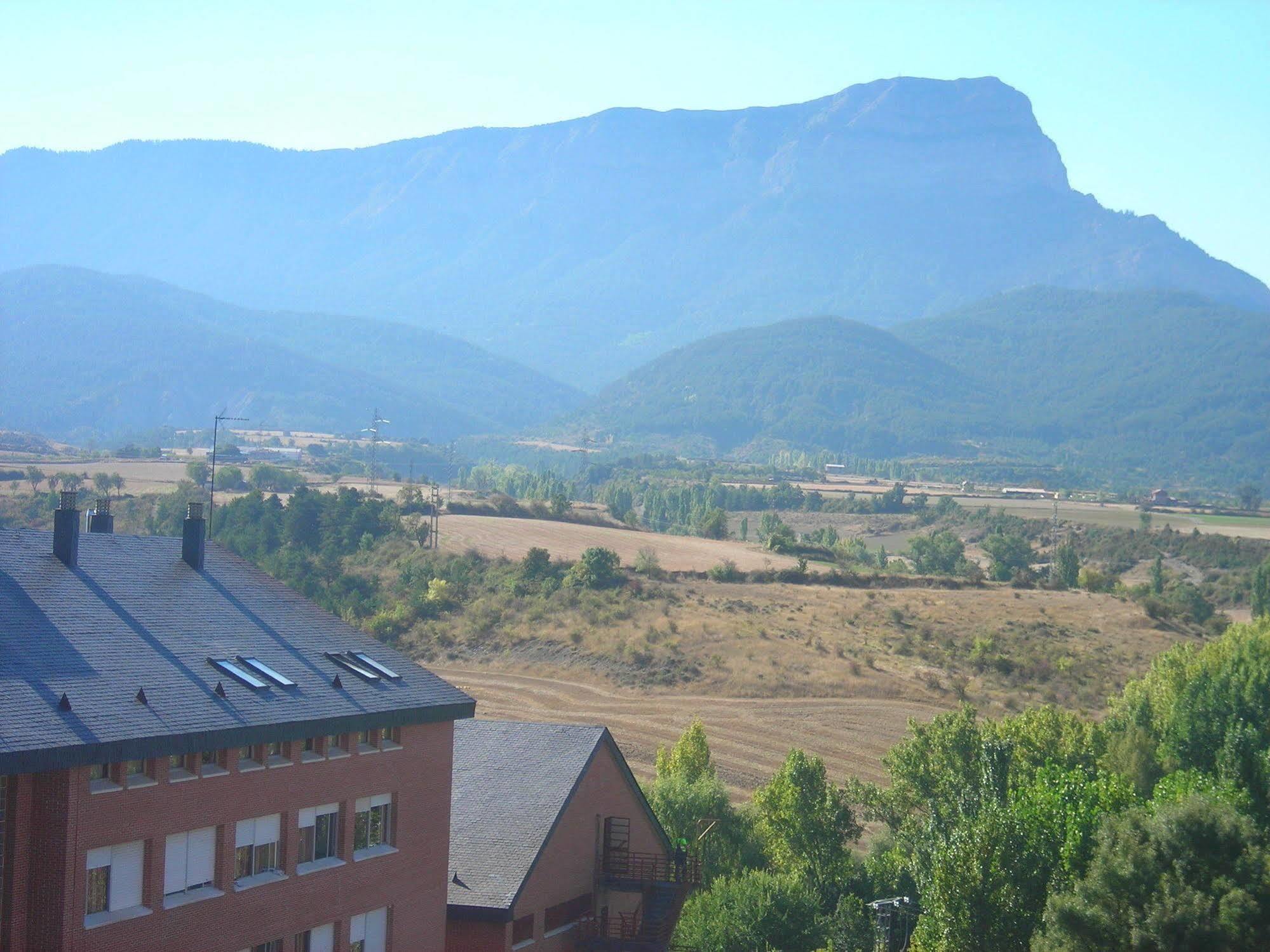 Residencia Albergue Jaca Extérieur photo